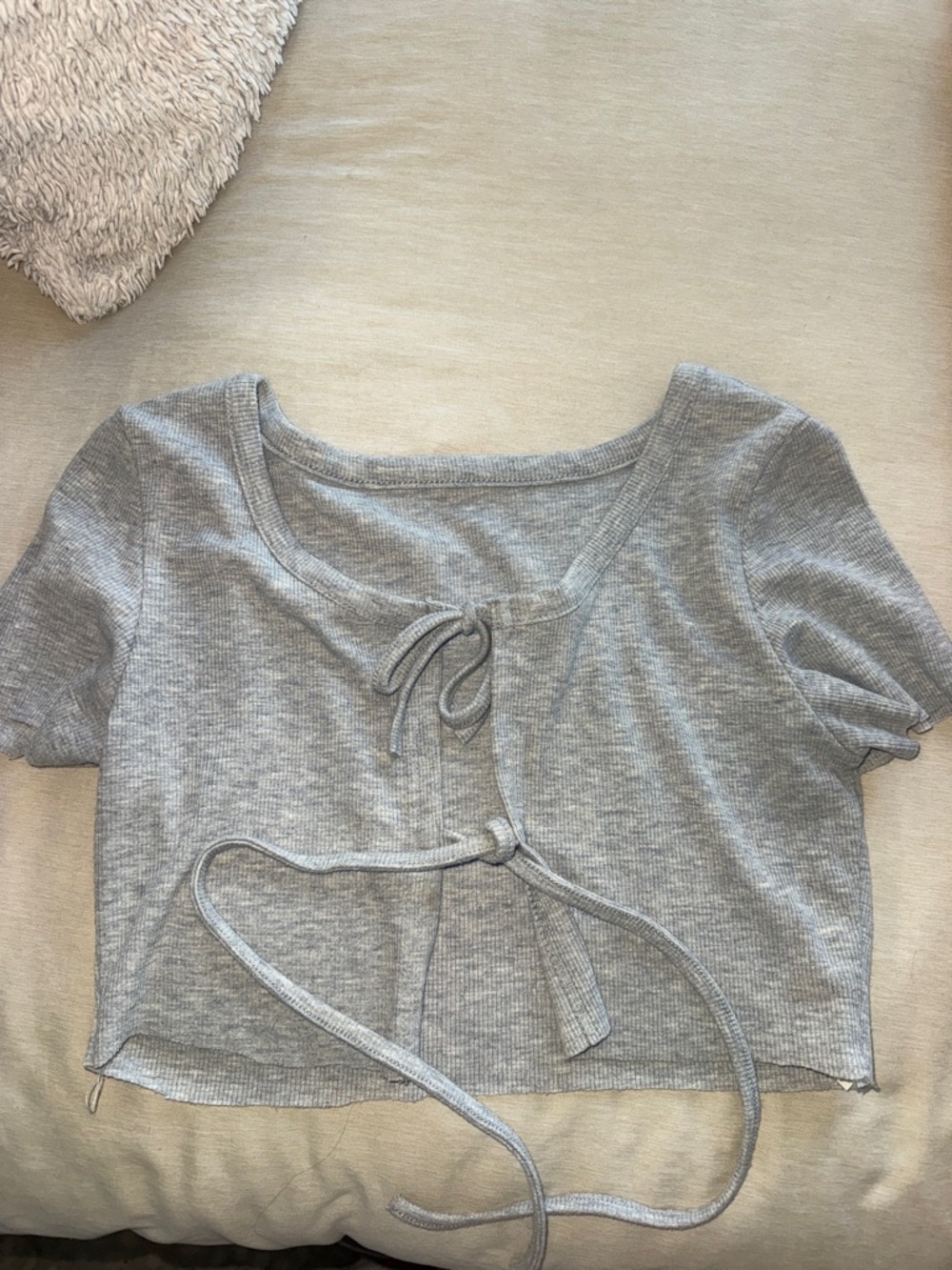 Women’s Gray Ribbed Tie-Front Crop Top